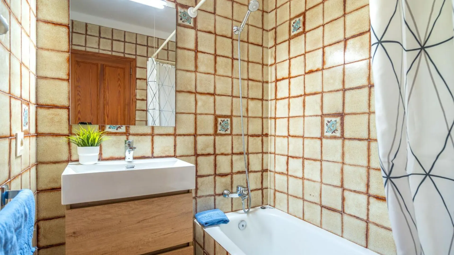 Apartment Clara R - Csv176 By Interhome Cala San Vicente